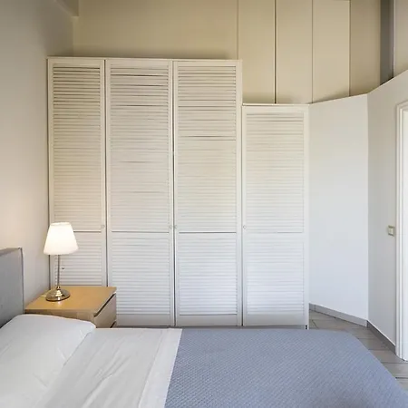 Apartment Valashouse