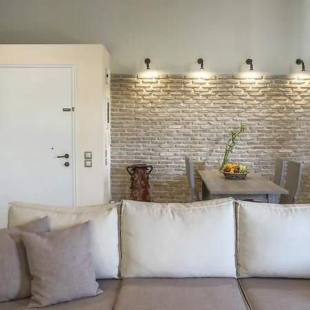 Apartment Valashouse